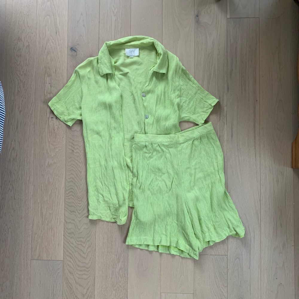 Women’s Vintage Lime Green Two-Piece Set